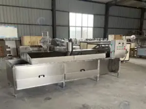 Máquina grande de escaldado de verduras